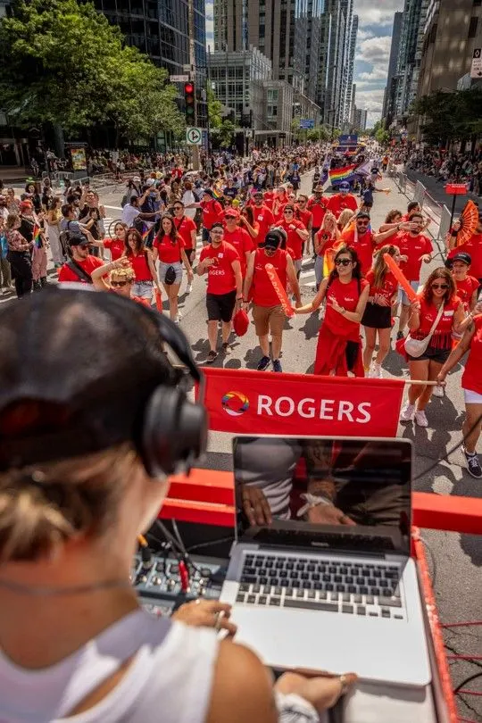Rogers Communications LGBTQIA+ ERG Marches in Montreal Pride Parade detail 3